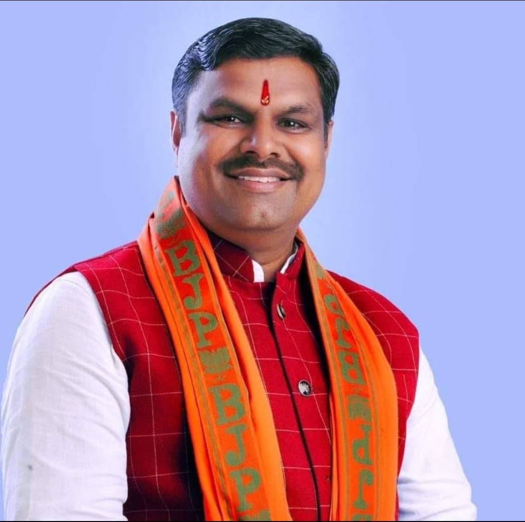 दुर्ग। मंत्री श्री गजेंद्र यादव की पहल, दुर्ग में कैनाल रोड निर्माण हेतु 6.64 करोड़ की स्वीकृति।