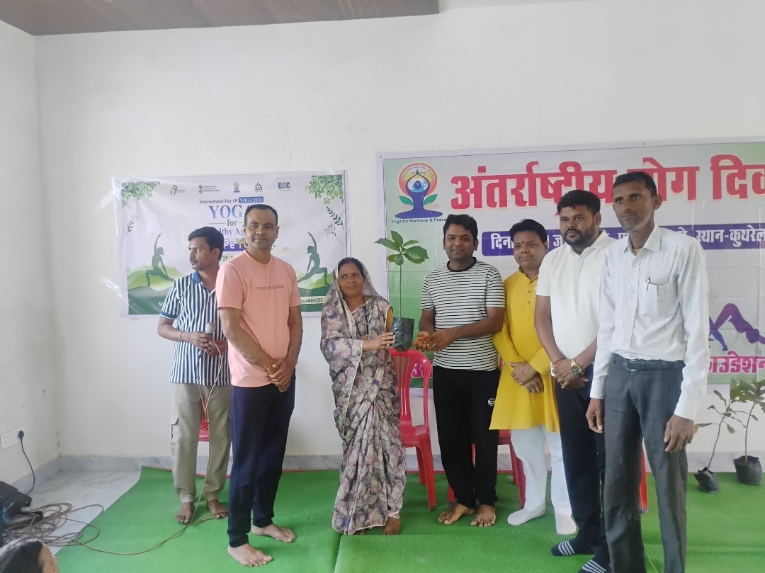 दुर्ग। शांतिवन प्रखर वेलफेयर फाउंडेशन की अनोखी पहल, ग्राम कुथरेल में सैकड़ो ग्रामीणों ने लिया स्वास्थ्य और हरित जीवन का संकल्प।