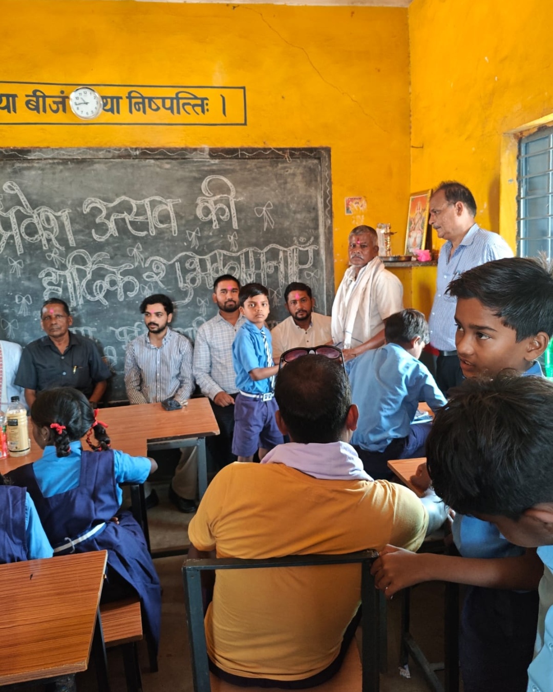 धमधा। शासकीय प्राथमिक, पूर्व माध्यमिक शाला पोटिया में शाला प्रवेश उत्सव मनाया गया।