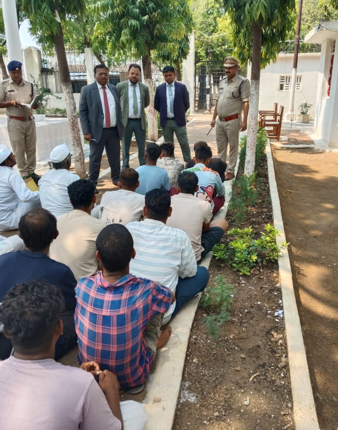 दुर्ग। प्रधान जिला एवं सत्र न्यायाधीश द्वारा केंद्रीय जेल दुर्ग का किया गया निरीक्षण।