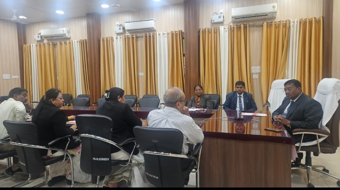 दुर्ग। समाधान समारोह 2026 के प्रकरणों के त्वरित निराकरण हेतु मध्यस्थ अधिवक्ताओं की बैठक संपन्न।