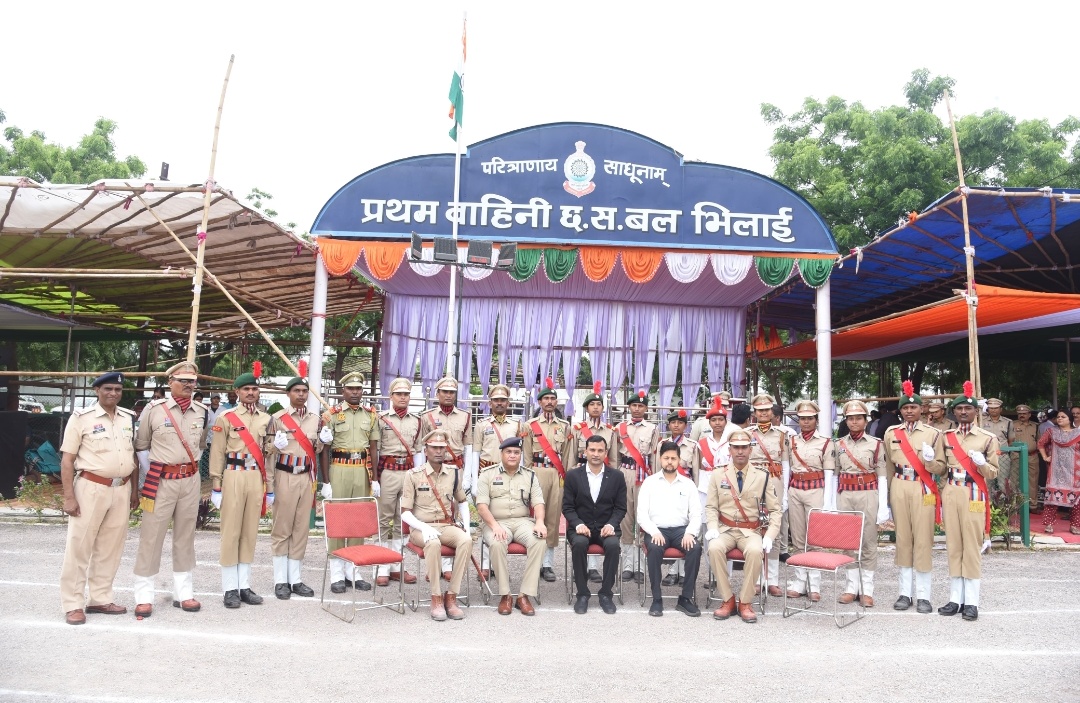 दुर्ग स्वतंत्रता दिवस की तैयारीयों का किया गया अंतिम रिहर्सल।