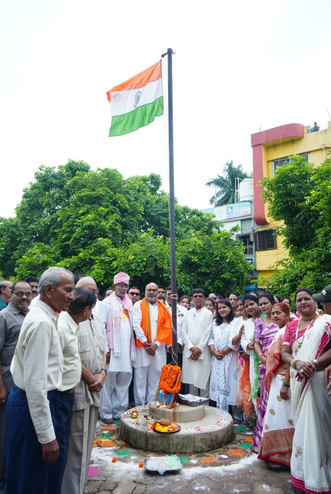 दुर्ग। विधायक ललित चंद्राकर ने रिसाली में किया ध्वजारोहण ।देशवासियों को दी स्वतंत्रता दिवस की शुभकामनाएं।