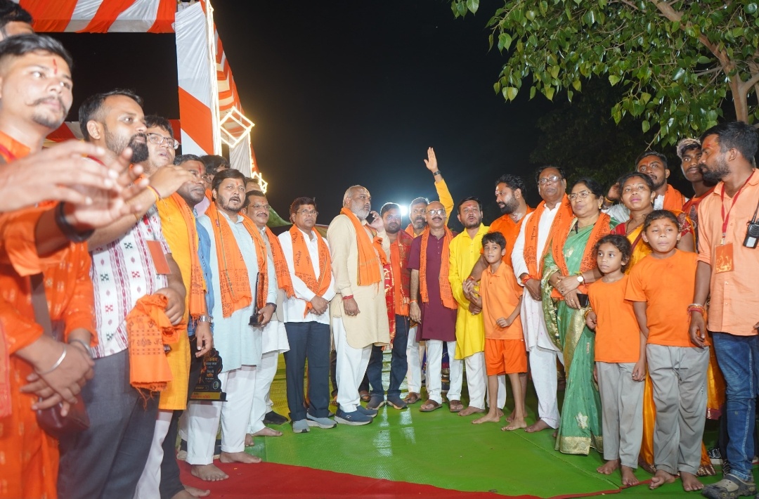 दुर्ग। विधायक श्री ललित चंद्राकर शिवनाथ कांवर यात्रा में हुए शामिल।