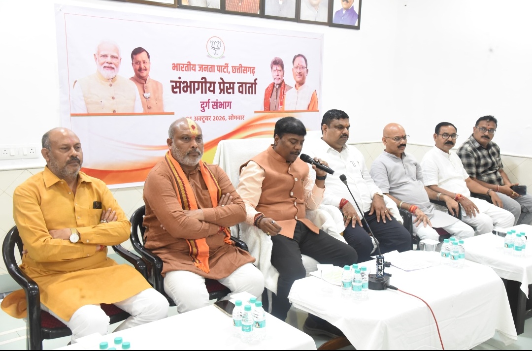 दुर्ग।प्रधानमंत्री श्री नरेंद्र मोदी जी के 25 वर्षों की जनसेवा से बदली देश की तस्वीर, छत्तीसगढ़ को मिली विकास की नई सौगात।वन मंत्री श्री केदार कश्यप जी।