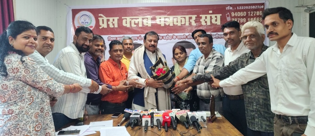 दुर्ग। सांसद विजय बघेल ने गिनाई विकास कार्यों की उपलब्धियां ,स्वास्थ्य ,शिक्षा और शहरी विकास पर रखी बात।